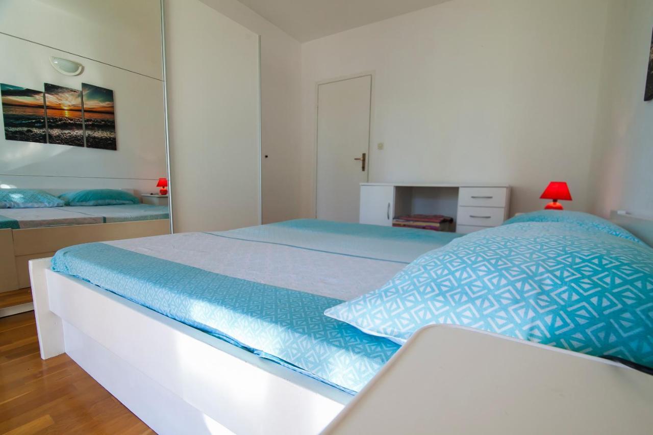 Apartments Radic Bol Extérieur photo
