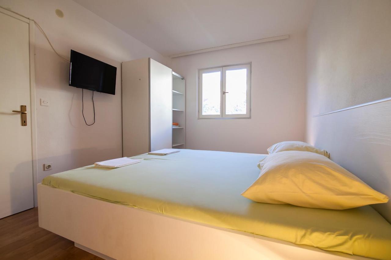 Apartments Radic Bol Extérieur photo
