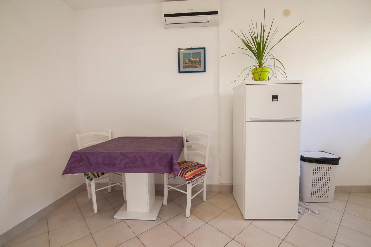 Apartments Radic Bol Extérieur photo