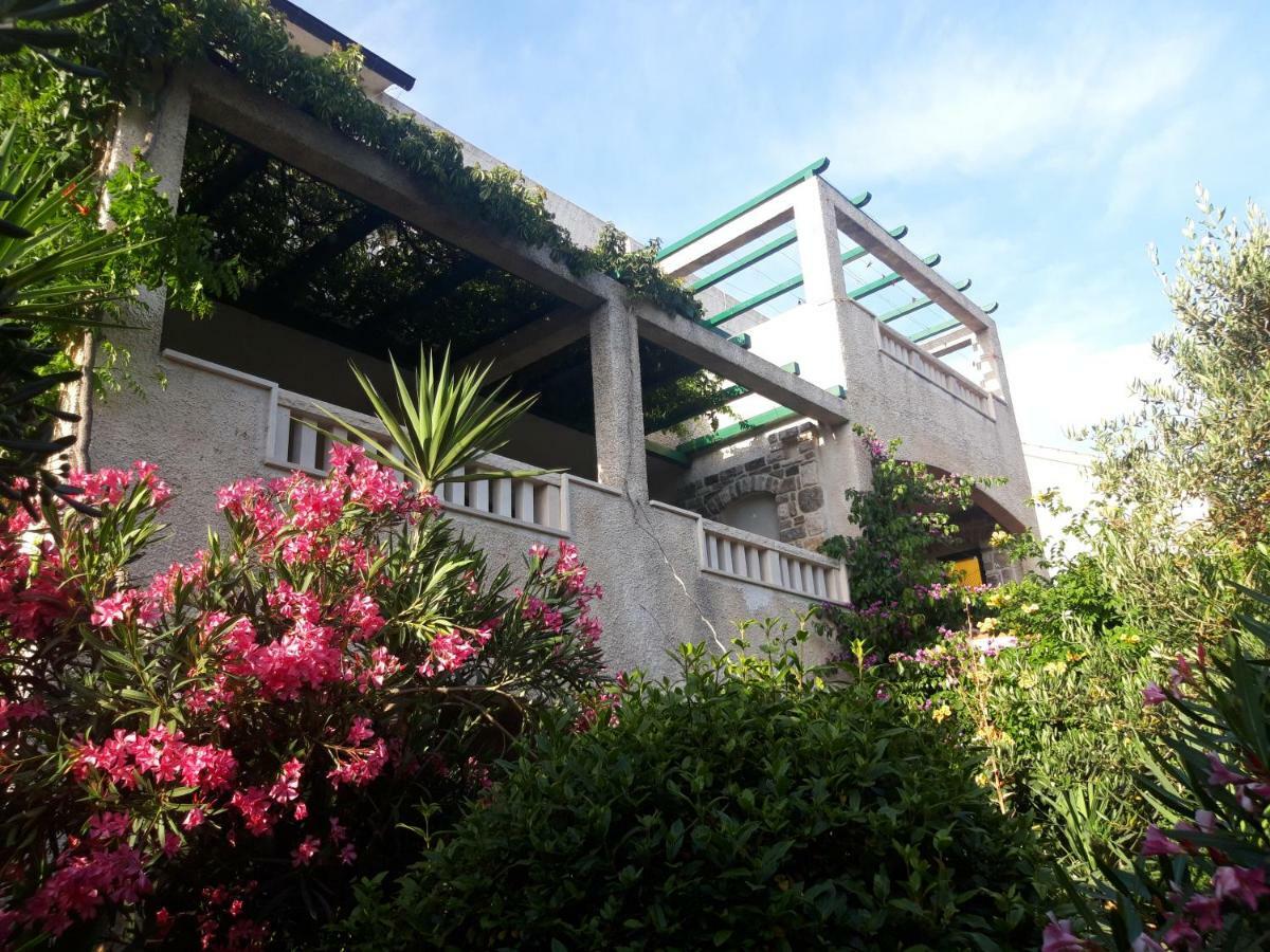Apartments Radic Bol Extérieur photo